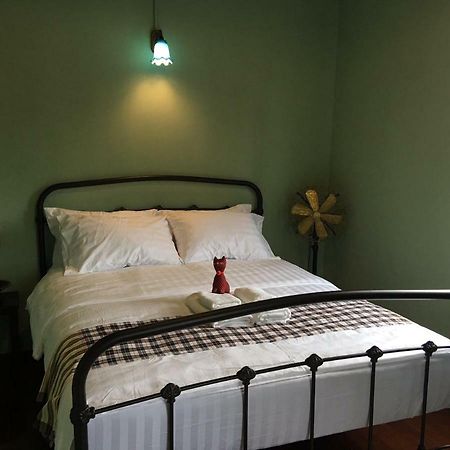 Talardkao Balcony Krabi Hostel Εξωτερικό φωτογραφία