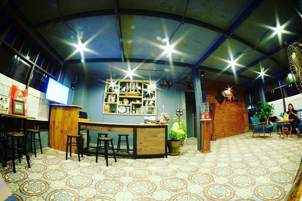 Talardkao Balcony Krabi Hostel Εξωτερικό φωτογραφία